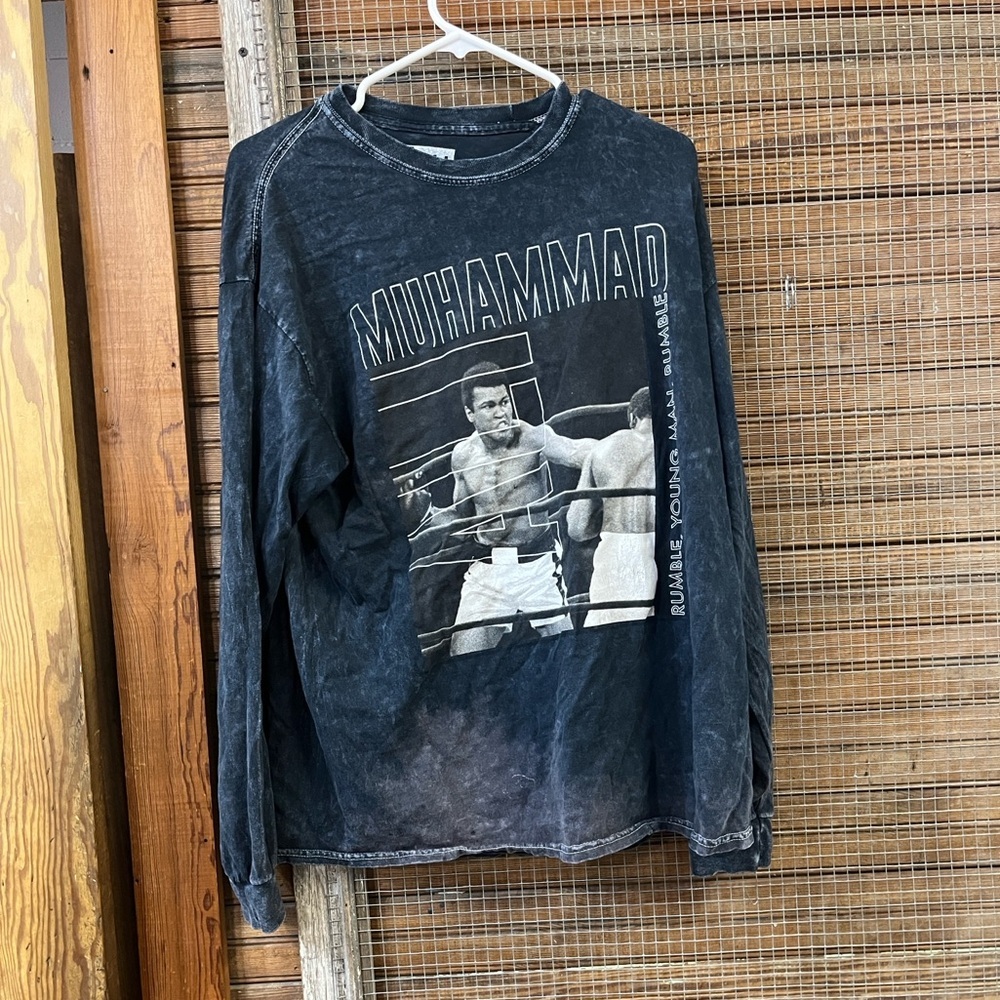 Muhammad Graphic Long Sleeve Shirt - Black